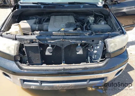 2010 Toyota Tundra Grade 5.7L V8 from USA, damaged, VIN 5TFUW5F11AX099207